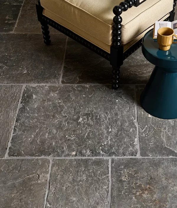highclere-sandstone-weathered-capietra-tiles