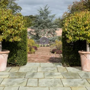 hampledon-grey-york-sandstone-capietra-sandstone-paving-shrewsbury