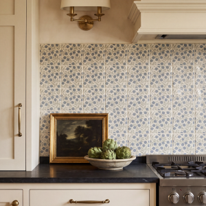 Studio Sanderson Anaar Blue small floral tiles